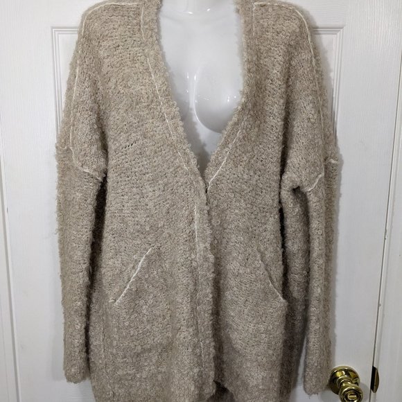 Free People Tan Beige Boucle Alpaca Blend Oversized Snap-Front Sweater - size XS - Picture 3 of 15